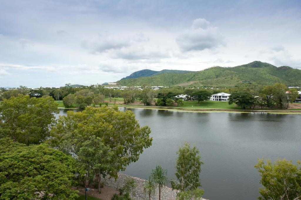 Jacana Apartments Townsville Exterior foto