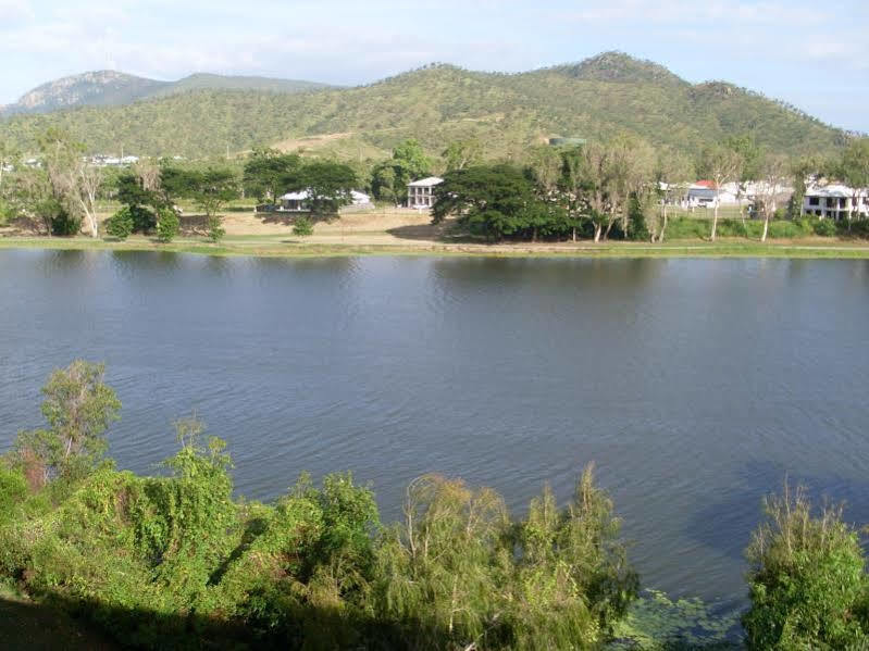 Jacana Apartments Townsville Exterior foto